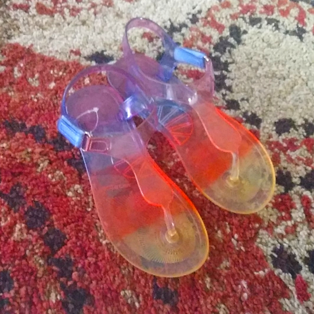Girls sandals